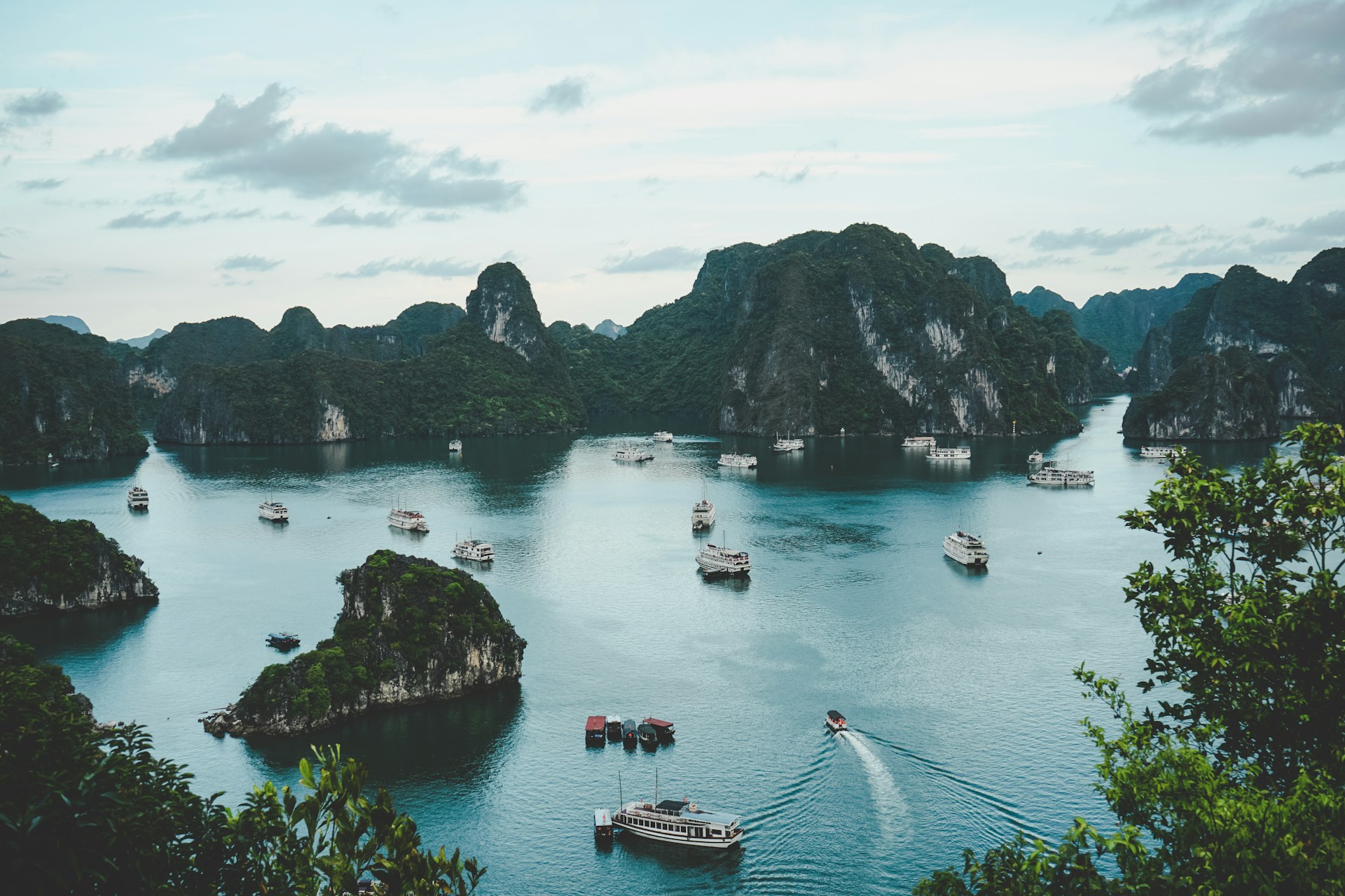 Vietnam, Slowly: A Ten-Day Journey From the Northern Hills to the Southern Sea