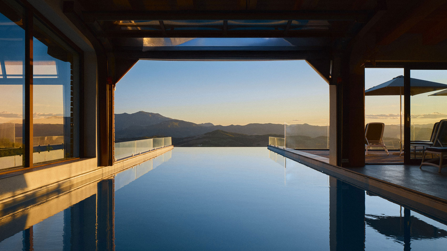 Aura Relais